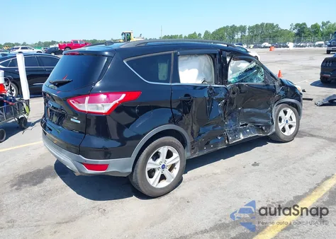 2016 Ford Escape Se z USA, uszkodzony, nr VIN 1FMCU0GX3GUB31376